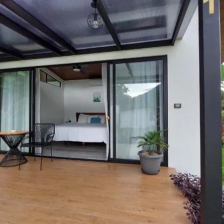 Natura Bungalows